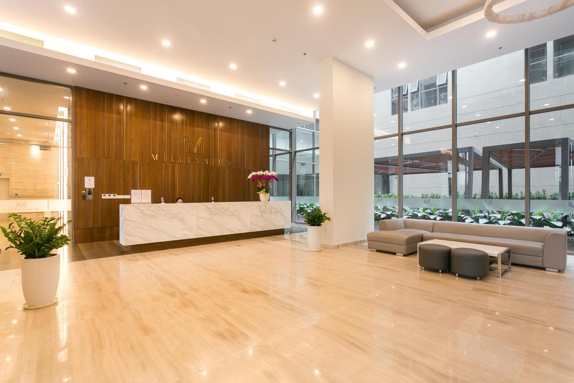 Otis Millennium Saigon Balcony Apartment 호치민 외부 사진