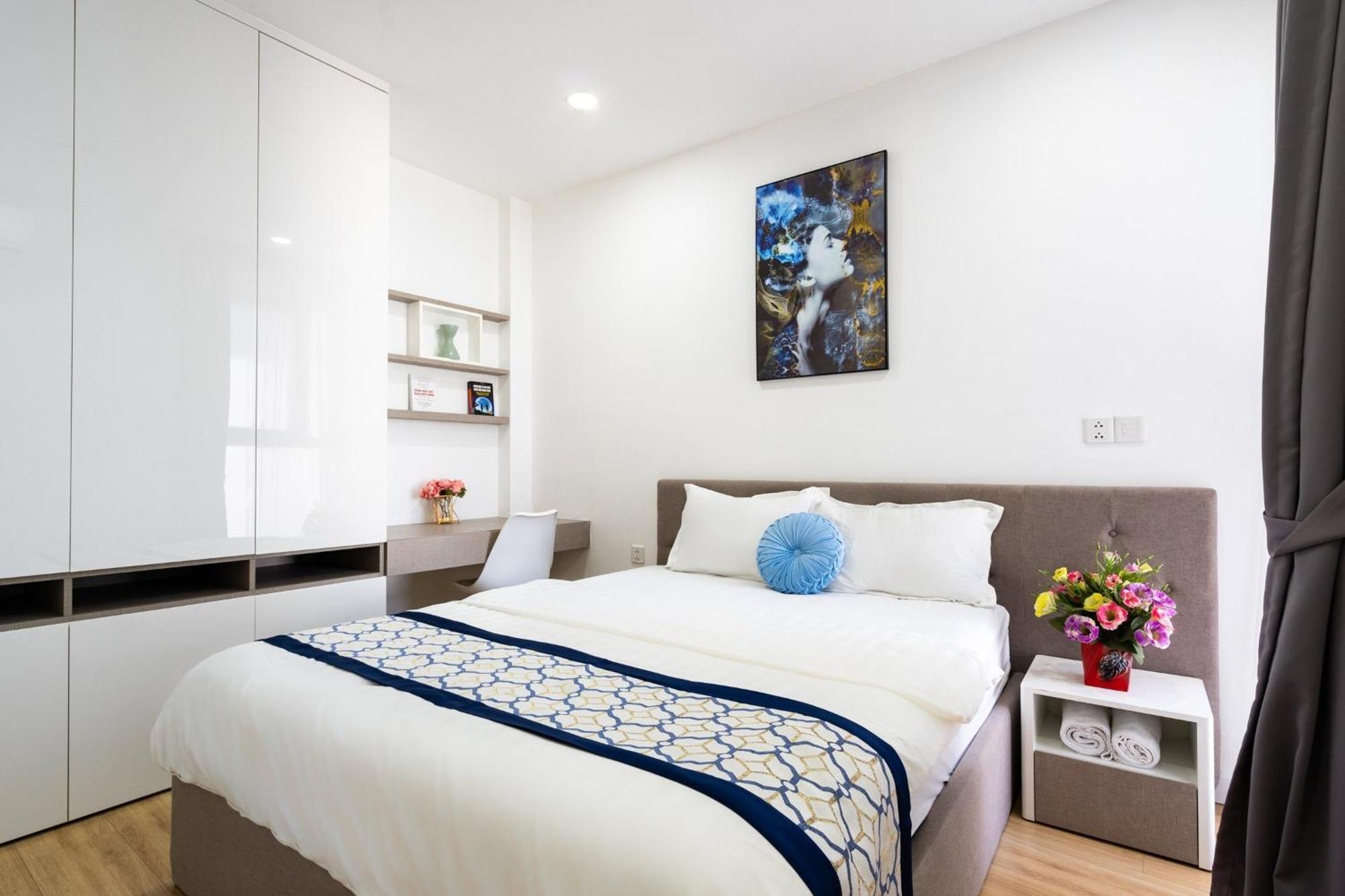 Otis Millennium Saigon Balcony Apartment 호치민 외부 사진