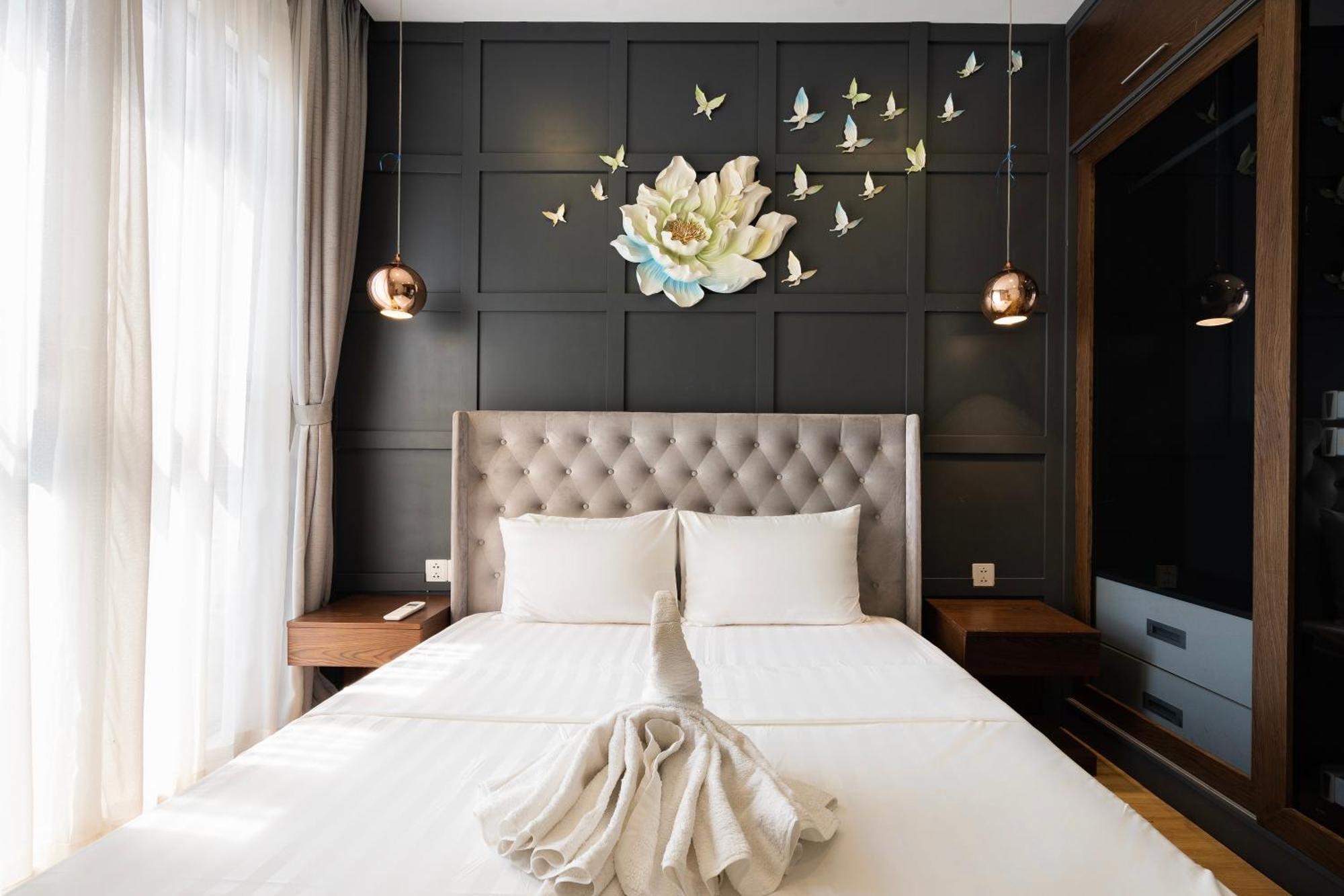 Otis Millennium Saigon Balcony Apartment 호치민 외부 사진