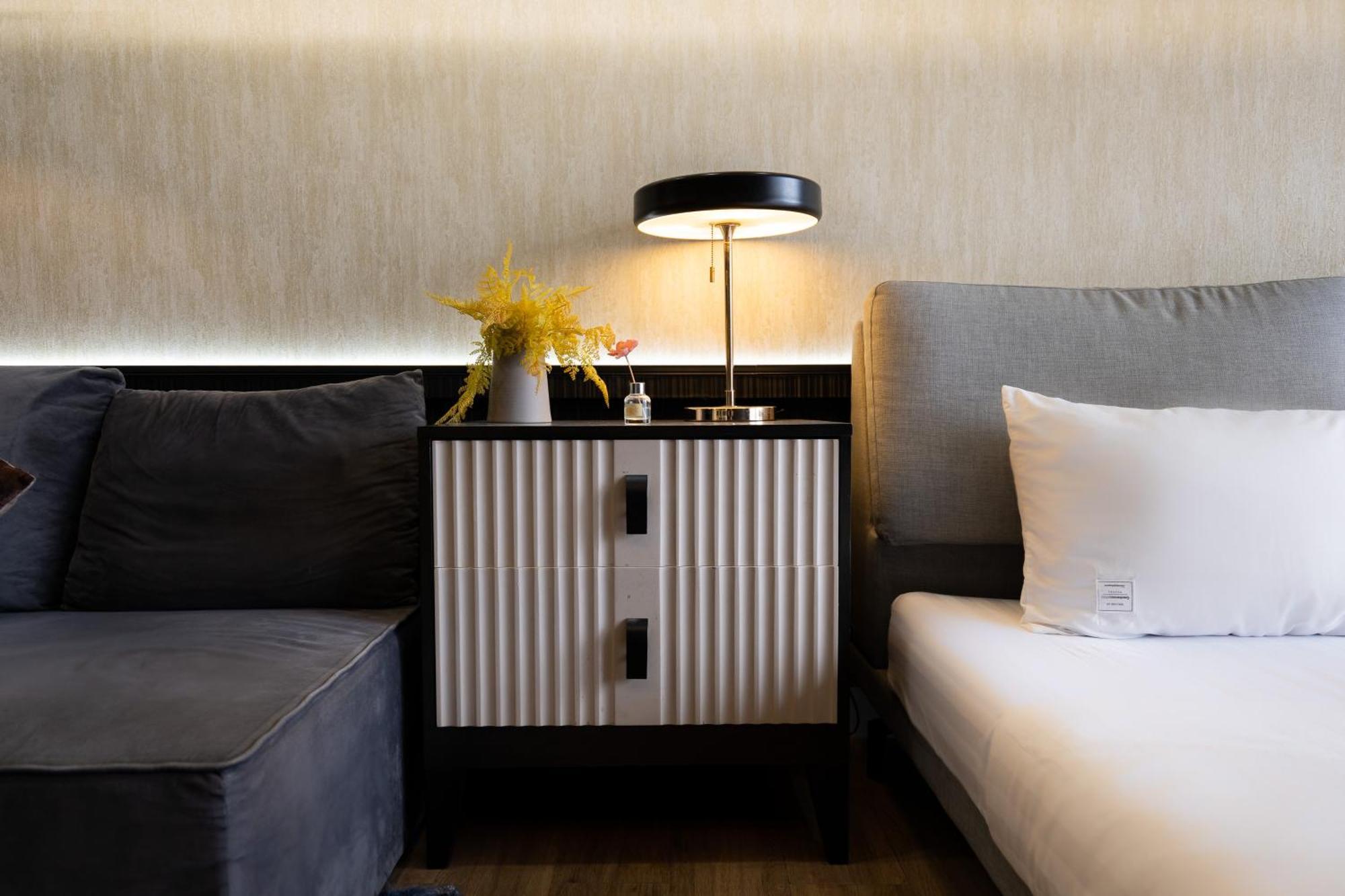 Otis Millennium Saigon Balcony Apartment 호치민 외부 사진