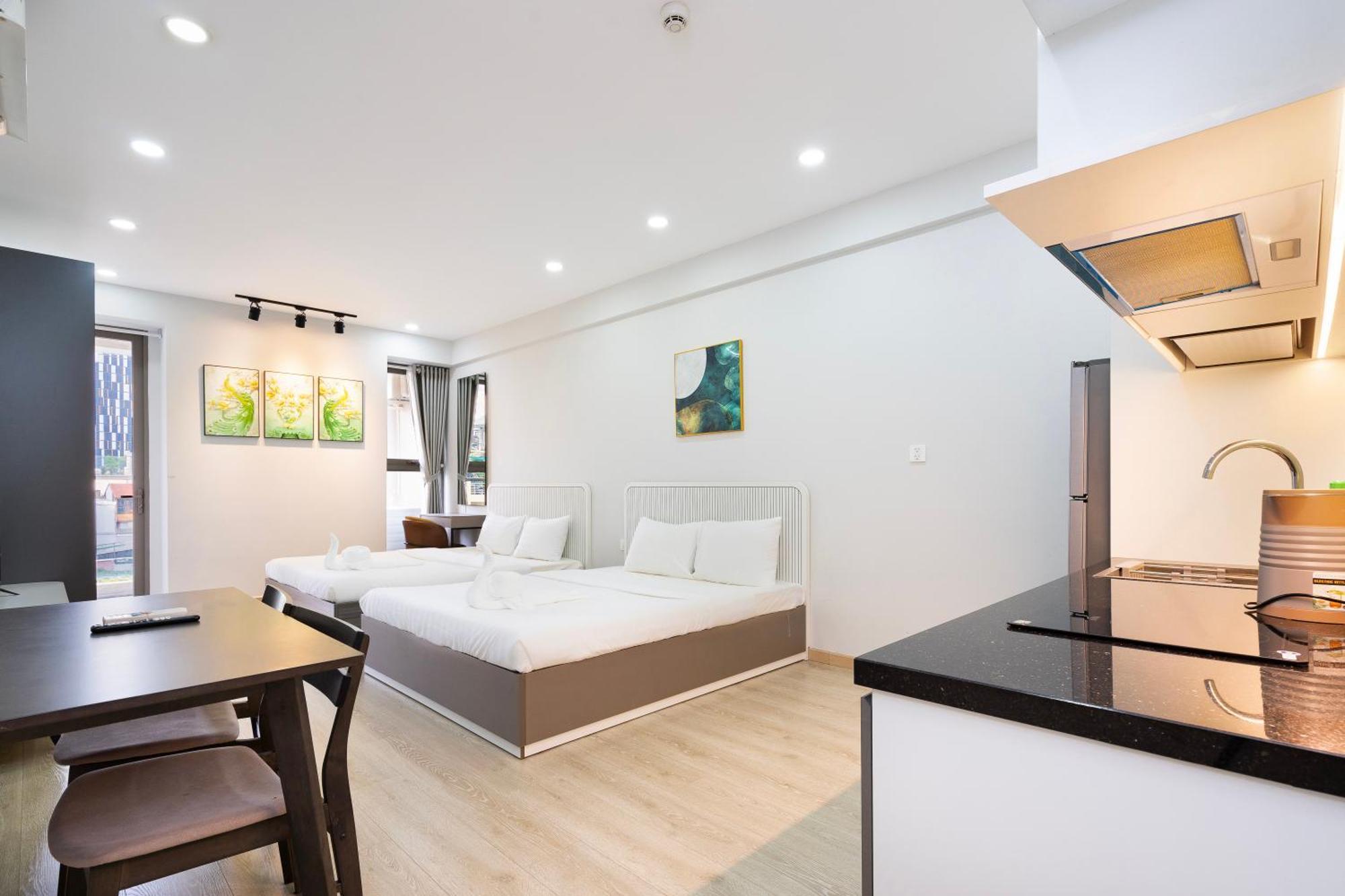 Otis Millennium Saigon Balcony Apartment 호치민 객실 사진